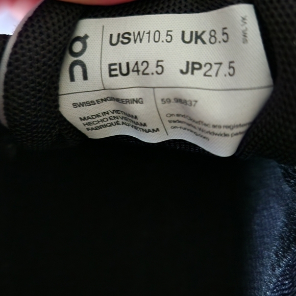 ON Running Cloud 5 Waterproof Shoes Glacier/White Womens 10.5 EUC - Picture 6 of 16